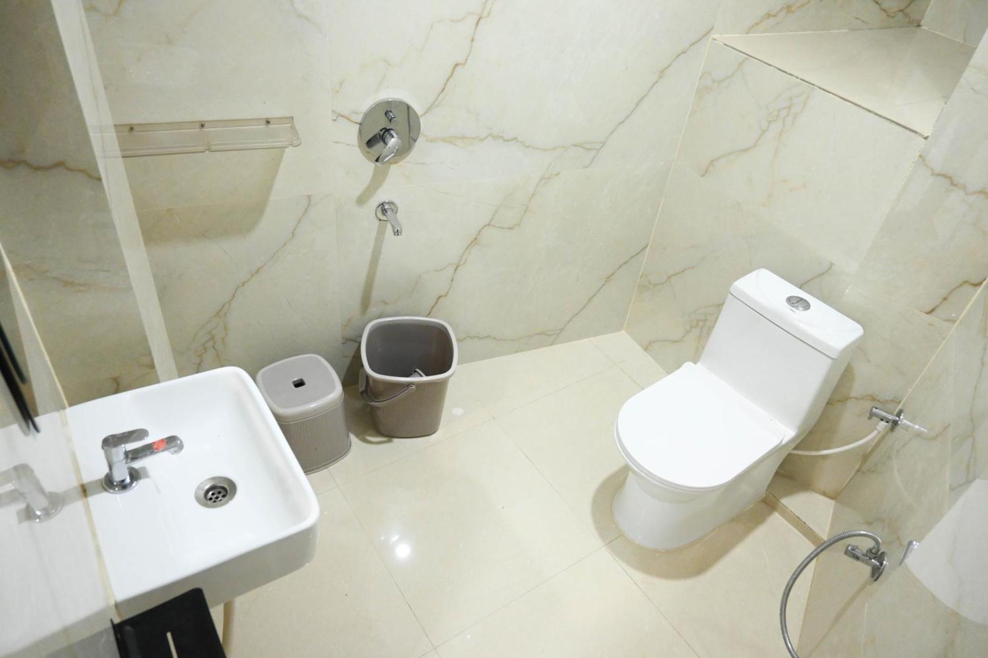 Hotel Brij *